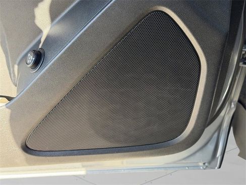 Certified 2024 Chevrolet Equinox LT image 18