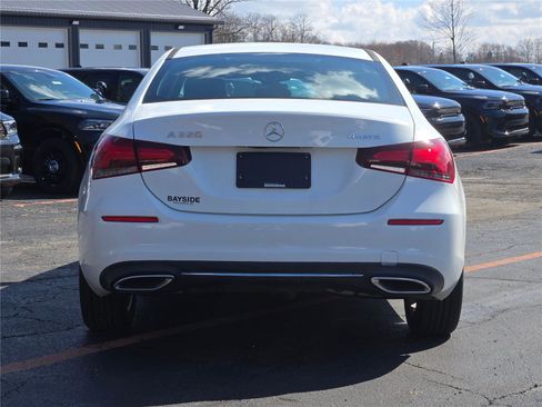 Used 2019 Mercedes-Benz A 220 4MATIC image 12