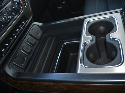 Used 2018 GMC Sierra 1500 Denali w/ Denali Ultimate Package image 23