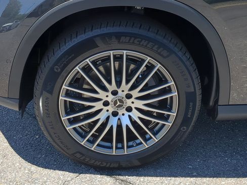 Certified 2024 Mercedes-Benz GLC 300 4MATIC image 10