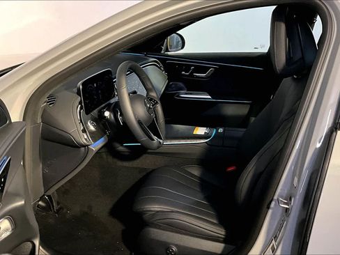 New 2026 Mercedes-Benz E 450 4MATIC Sedan image 13