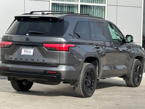 Certified 2025 Toyota Sequoia Limited w/ TRD Off-Road Package image 4