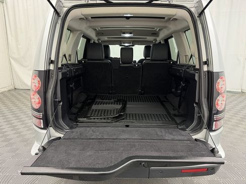 Used 2016 Land Rover LR4 HSE Silver Edition AWD/4WD image 33
