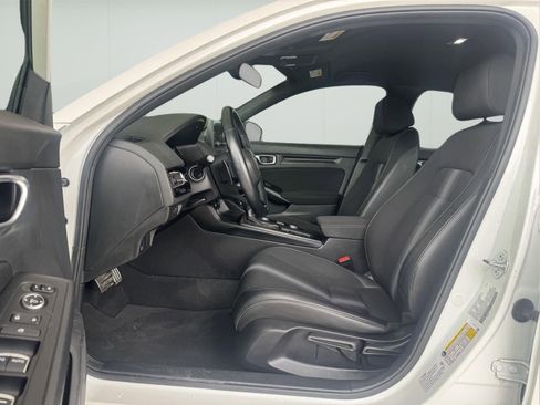 Used 2023 Honda Civic Sport image 9