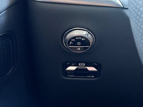 Certified 2026 Mercedes-Benz GLC 300 4MATIC image 33