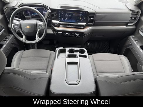 Used 2025 Chevrolet Silverado 1500 LT AWD/4WD image 11