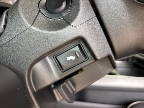 Used 2026 RAM 2500 Laramie w/ Night Edition AWD/4WD image 13