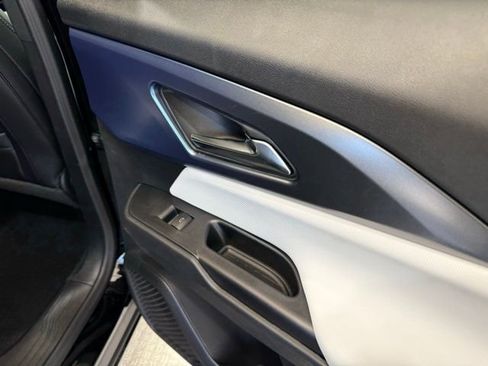 New 2026 Chevrolet Equinox EV LT image 26