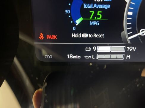 New 2026 Toyota Tundra Limited image 19