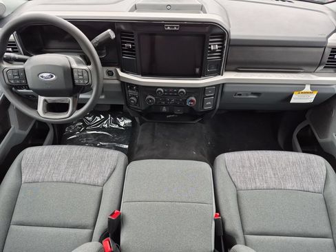 New 2026 Ford F350 XLT w/ XLT Premium Package AWD/4WD image 13
