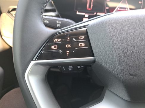 Used 2025 Audi Q5 Premium Plus w/ Premium Plus AWD/4WD image 17