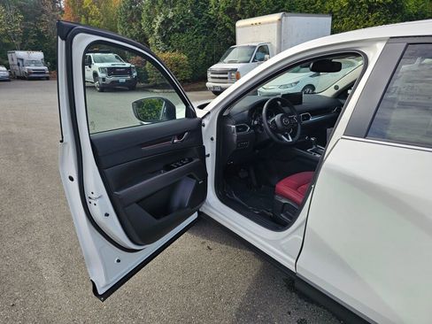 New 2025 MAZDA CX-5 Carbon Edition image 21