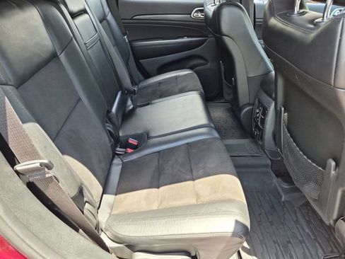 Used 2019 Jeep Grand Cherokee Altitude AWD/4WD image 26