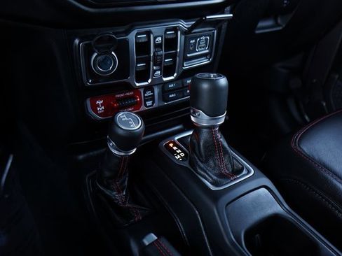 Used 2021 Jeep Wrangler Unlimited Rubicon image 22