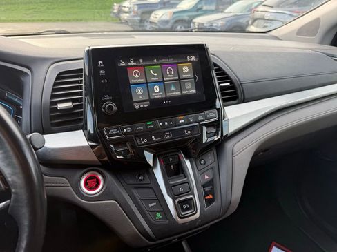 Certified 2018 Honda Odyssey EX-L image 10