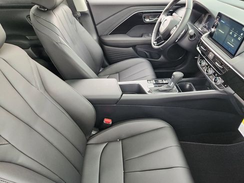 New 2025 Acura ADX Base image 15