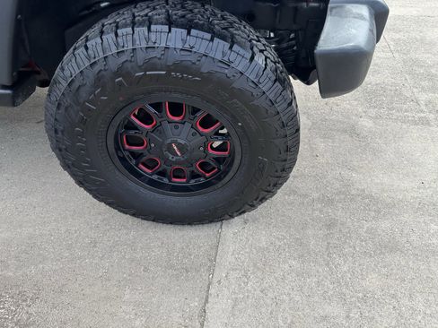 Used 2009 Jeep Wrangler X AWD/4WD image 4