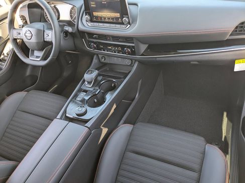 New 2026 Nissan Rogue SV AWD/4WD image 28