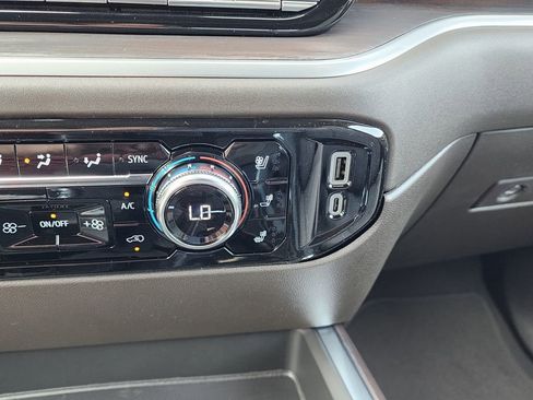 New 2026 GMC Sierra 1500 SLT w/ SLT Premium Plus Package AWD/4WD image 30