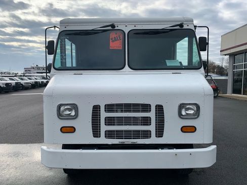 Used 2014 Ford E-350 and Econoline 350 XL w/ A/C Prep Package image 2