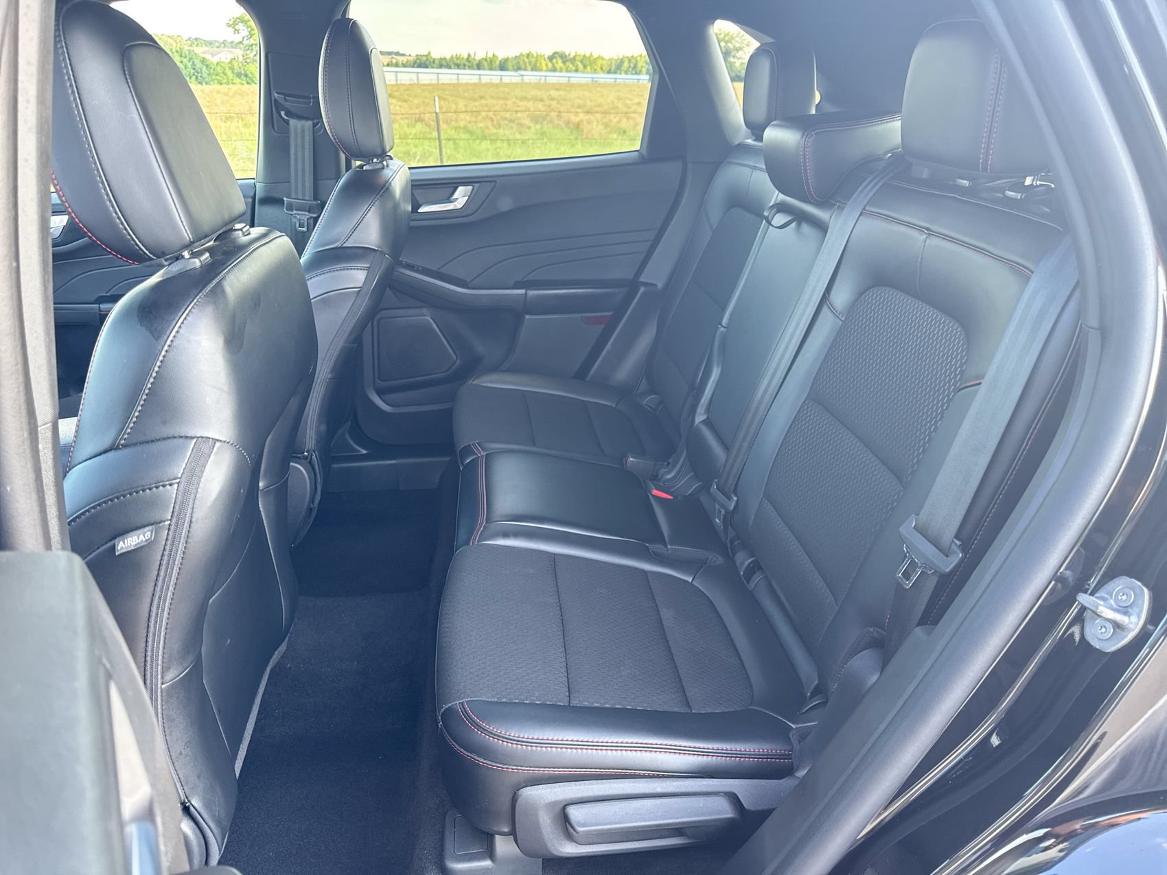 Used 2025 Ford Escape ST-Line AWD/4WD image 21