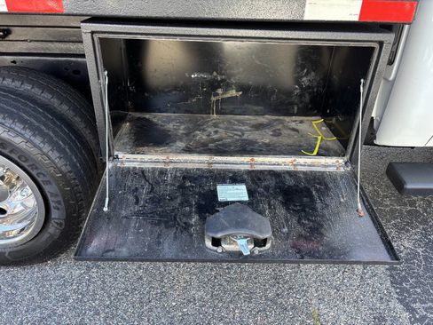 Used 2009 Chevrolet Silverado 3500 W/T w/ Snow Plow Prep Package image 19