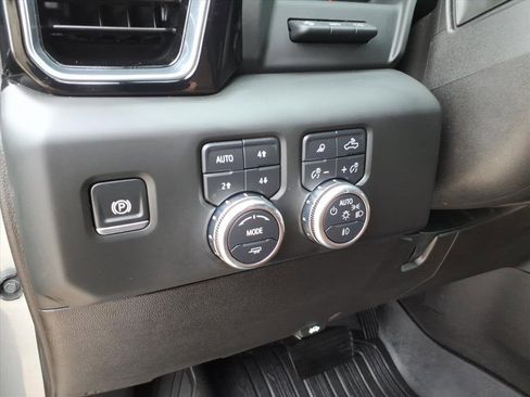 Used 2025 GMC Sierra 2500 Denali Ultimate image 24