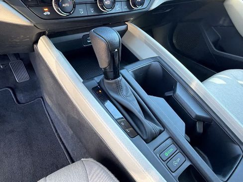 Used 2025 Honda Accord SE image 13