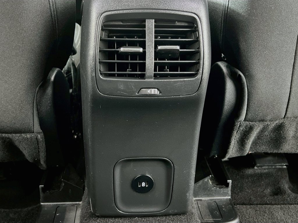 Certified 2025 Ford Escape Active AWD/4WD image 24
