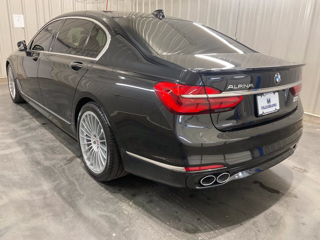 Used 2017 BMW ALPINA B7 xDrive AWD/4WD image 31