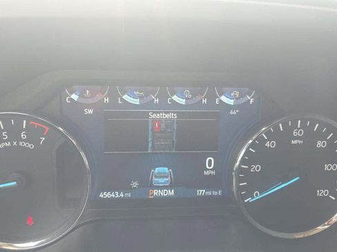 Used 2023 Ford Expedition XLT image 24