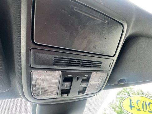 Used 2024 Honda Odyssey Sport image 19