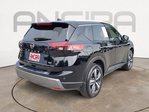 Certified 2024 Nissan Rogue SL w/ SL Premium Package FWD image 14