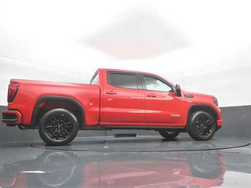 Used 2023 GMC Sierra 1500 Elevation image 29