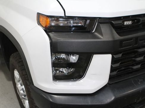 Used 2023 Chevrolet Silverado 2500 W/T w/ WT Fleet Convenience Package AWD/4WD image 7
