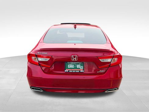 Used 2018 Honda Accord Sport image 6