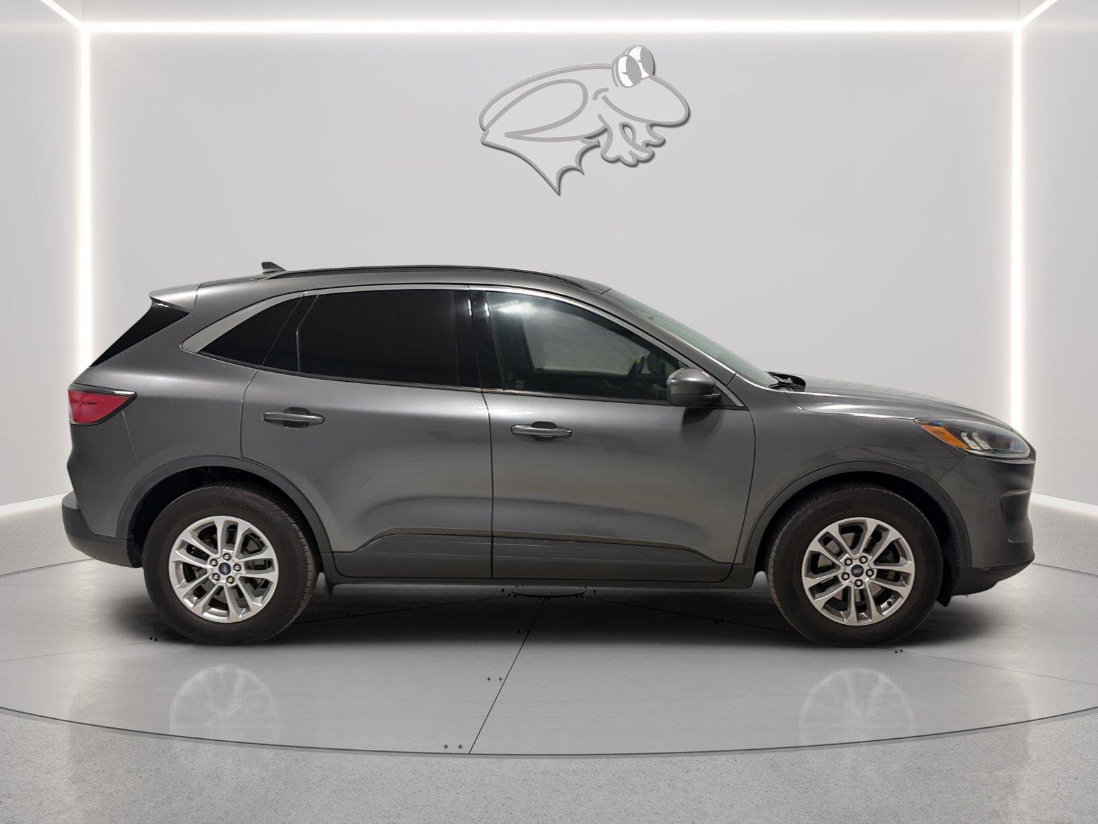Used 2021 Ford Escape SE w/ Cold Weather Package AWD/4WD image 6
