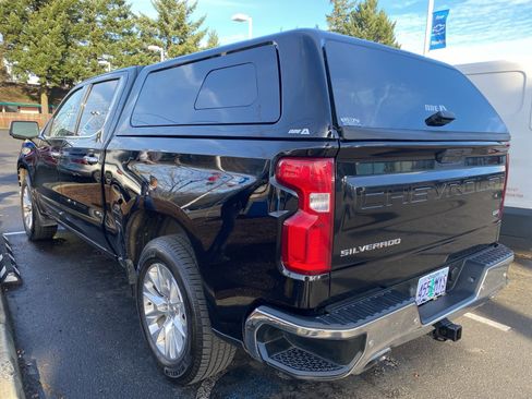 Used 2019 Chevrolet Silverado 1500 LTZ image 6