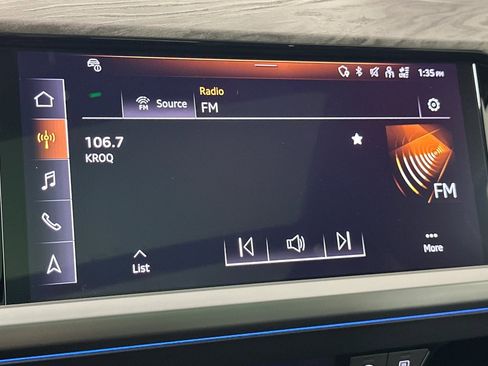 Used 2024 Audi Q4 e-tron Premium Plus image 17