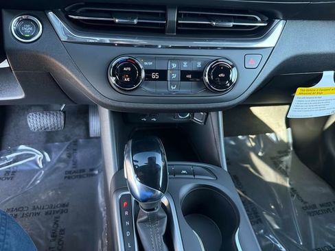 New 2026 Buick Envista Sport Touring FWD image 25