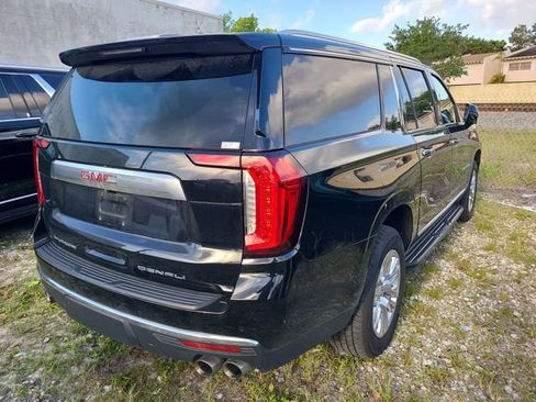 Used 2024 GMC Yukon XL Denali image 3