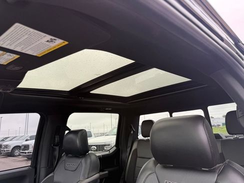 Used 2019 Ford F150 Raptor w/ Equipment Group 802A Luxury AWD/4WD image 6