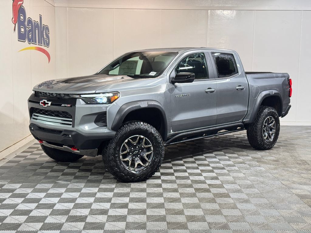 New 2026 Chevrolet Colorado ZR2 AWD/4WD image 2