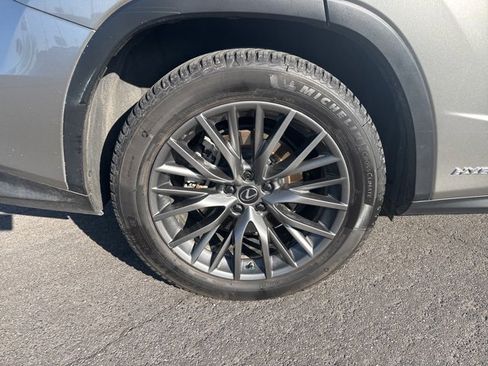 Used 2022 Lexus RX 450h F Sport image 10