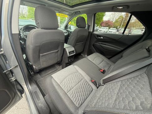 Used 2018 Chevrolet Equinox LT AWD/4WD image 19