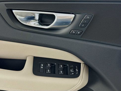 New 2026 Volvo XC60 B5 Core image 16