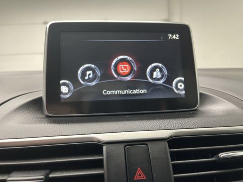 Used 2015 MAZDA MAZDA3 i Touring image 15