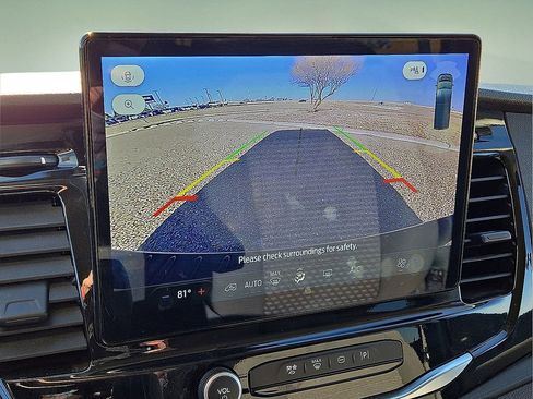 Used 2023 Ford Transit 350 XLT image 28