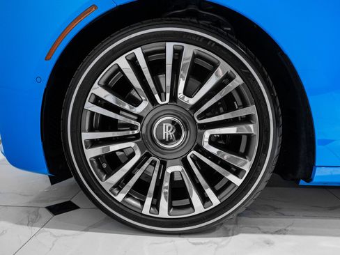 Used 2023 Rolls-Royce Ghost image 13