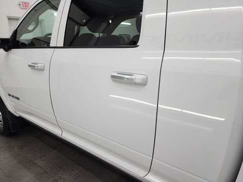 Used 2021 RAM 3500 Laramie image 37